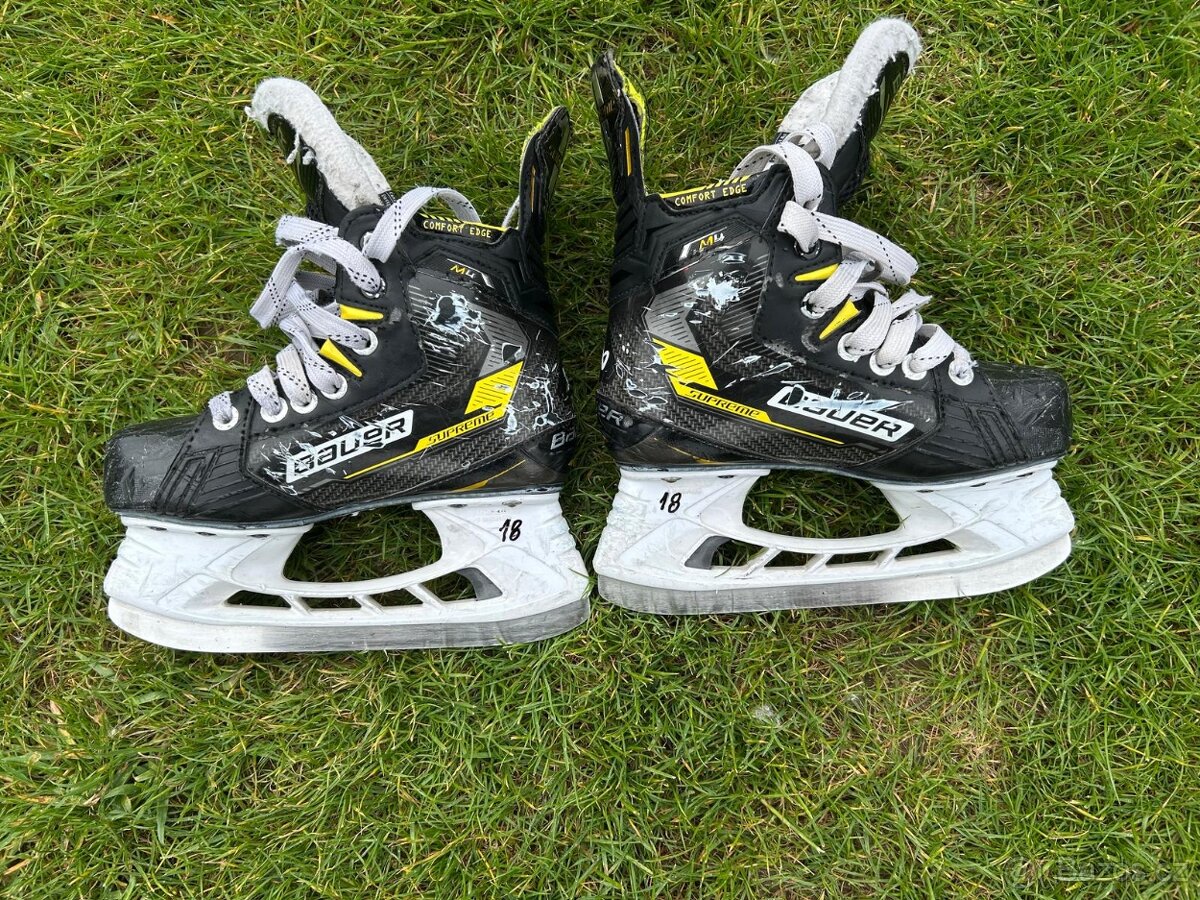 Brusle Bauer Supreme M4 JR 1,0