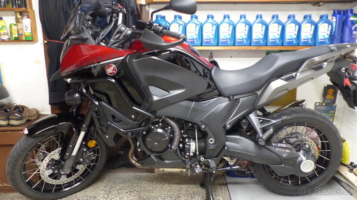 Honda vfr1200X crosstourer