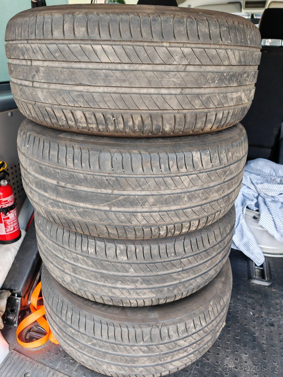 4x pneu Michelin Premacy 4, 235/55 r17 103y vzorek 4-5mm,DOT