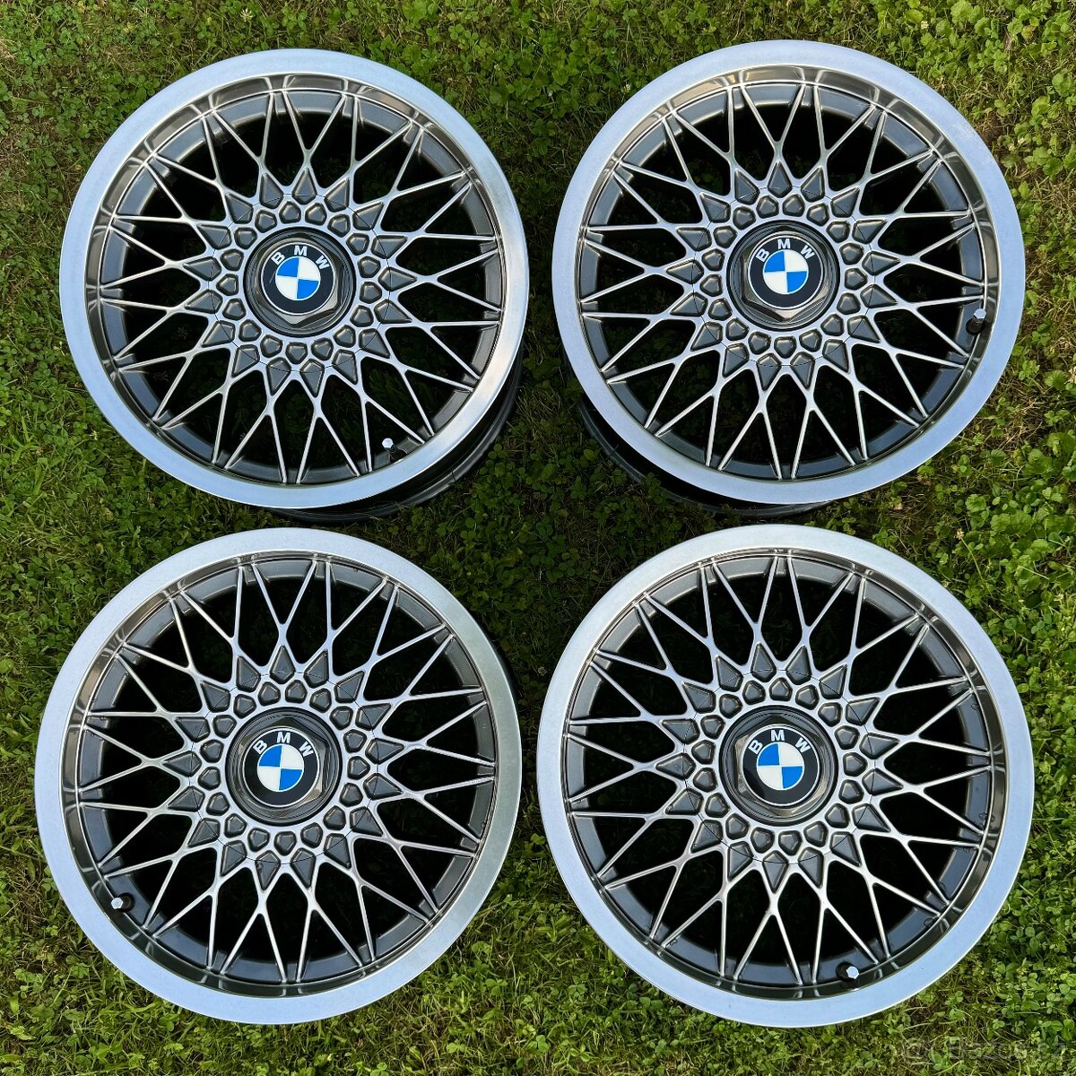 BMW STYLING 5 - M5 E28