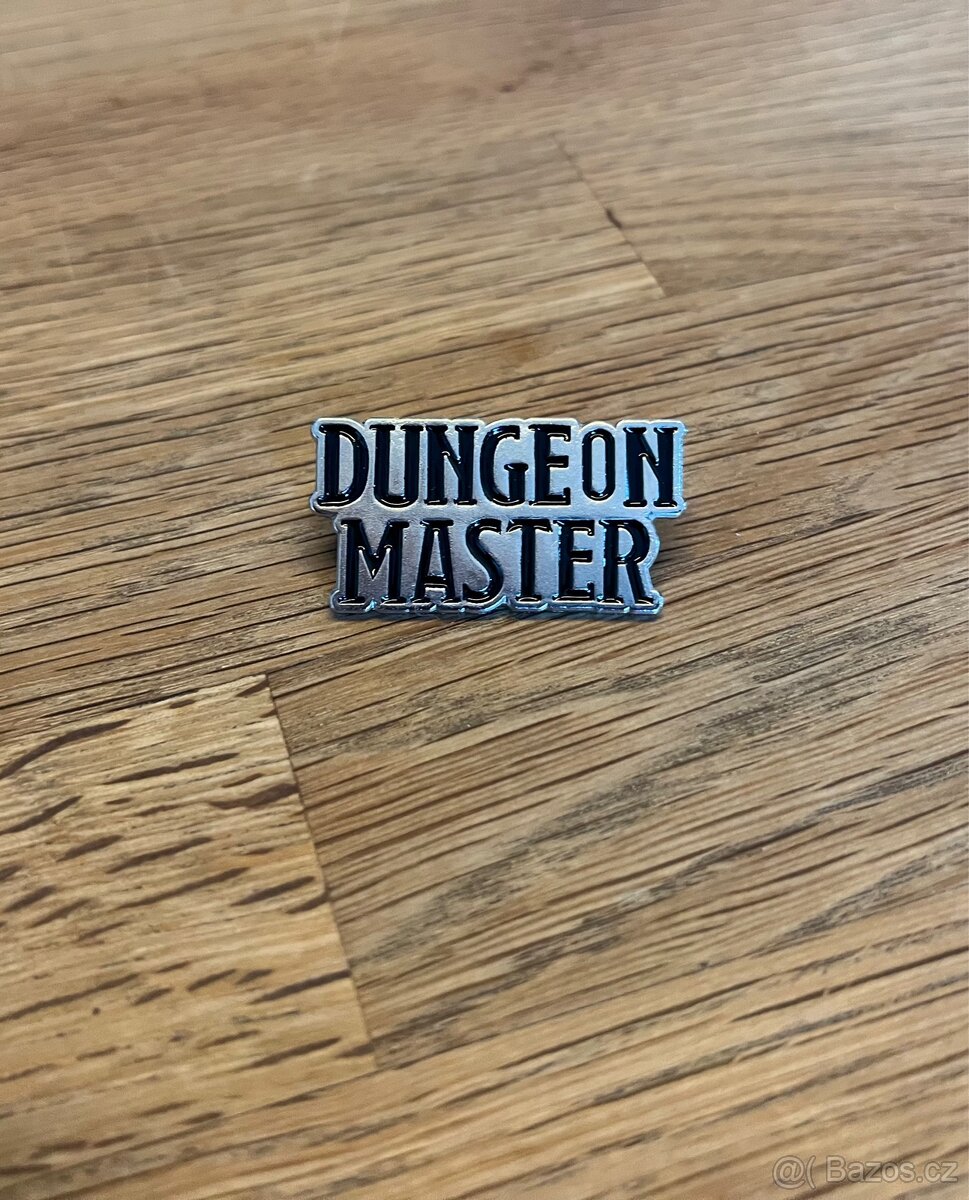 Dungeon master pin/odznak