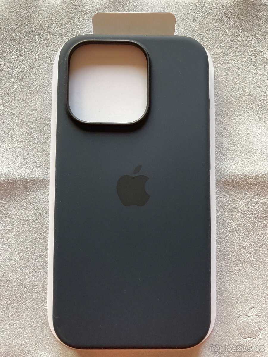 Apple silikonový kryt na iPhone 15 Pro