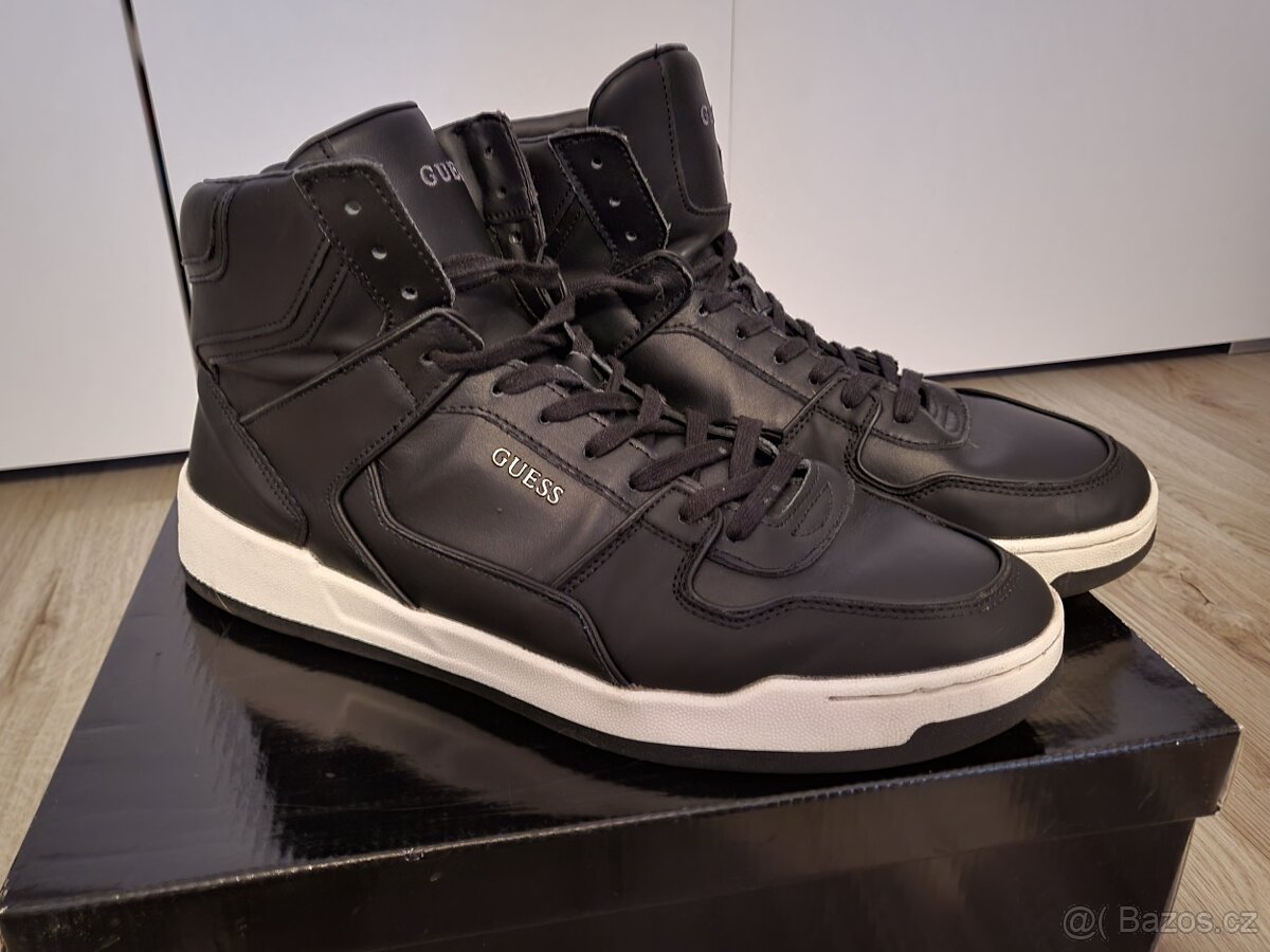 Kotníkové tenisky Guess