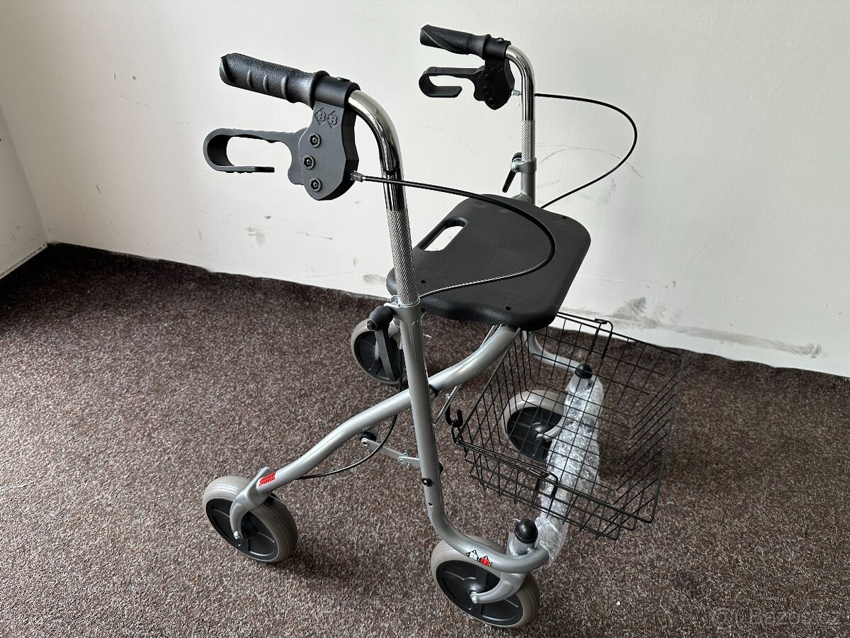 Chodítko pro seniory - rolátor