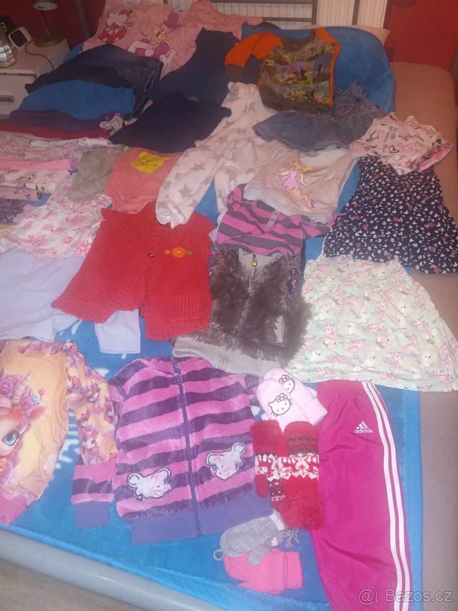 Balík oblečení velikost 92 -98 pro holku
