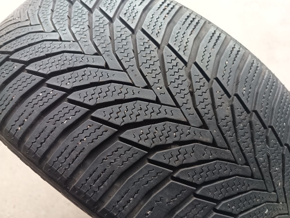 215/45 R17 NEXEN (1819)