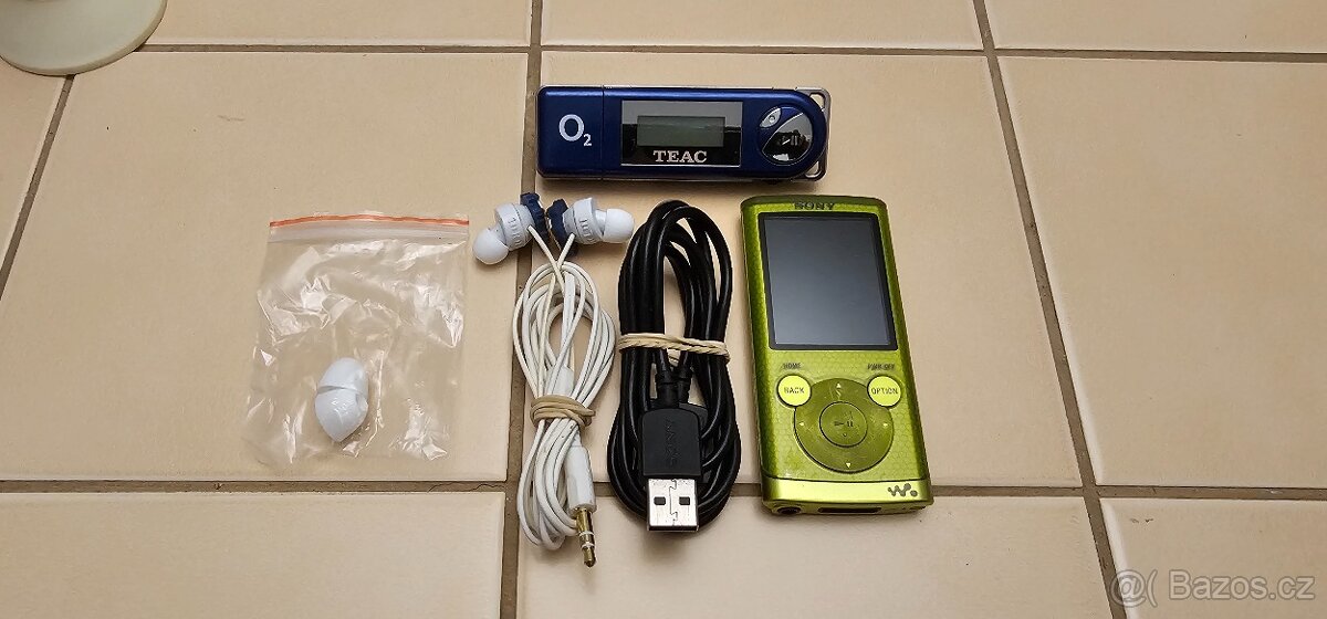 MP3 přehrávač SONY + druhý přehrávač zdarma