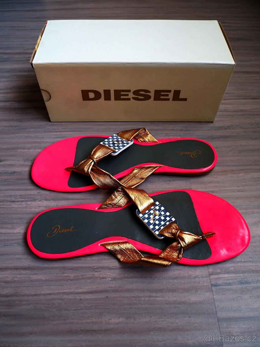 Diesel Orchid žabky vel. 39