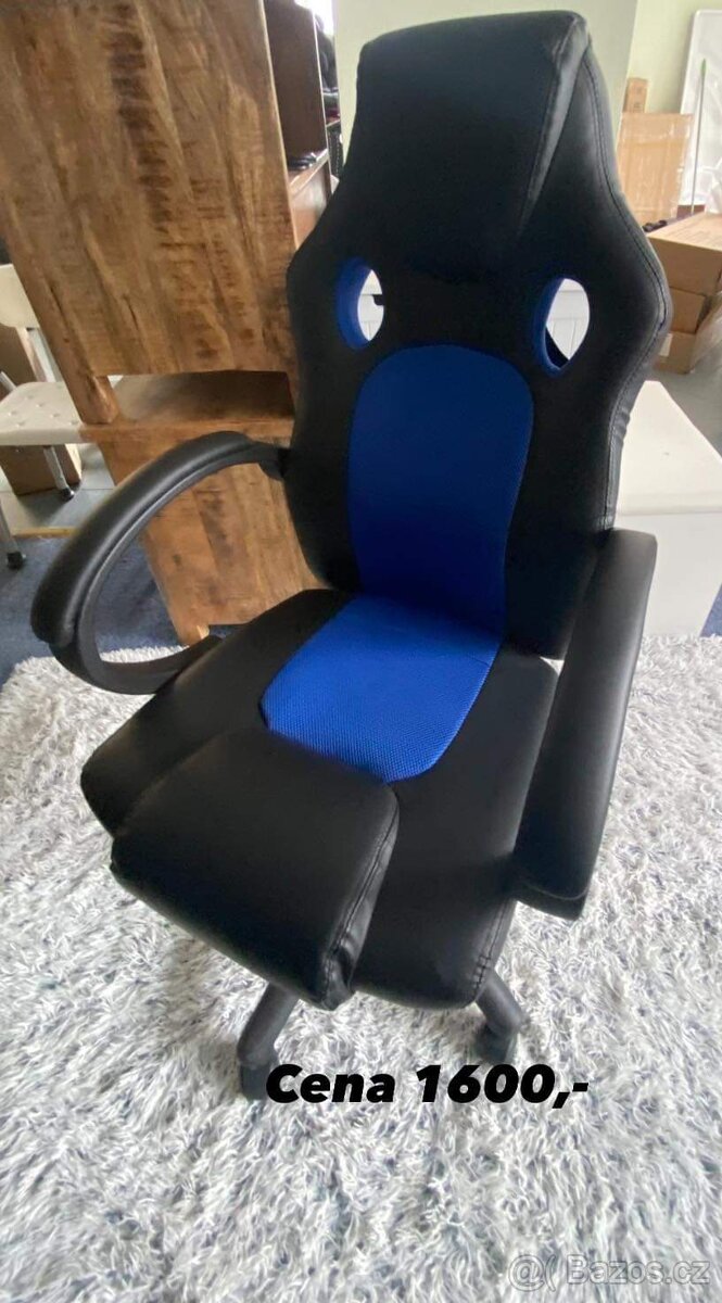 Nové kancelářské křeslo v modré barvě