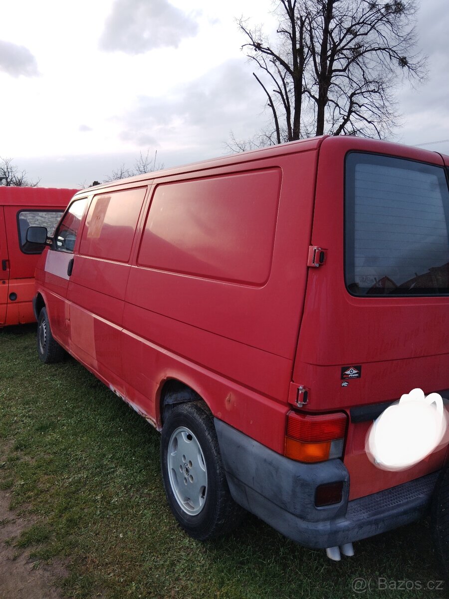 VW Transportér T4 2.4d Long