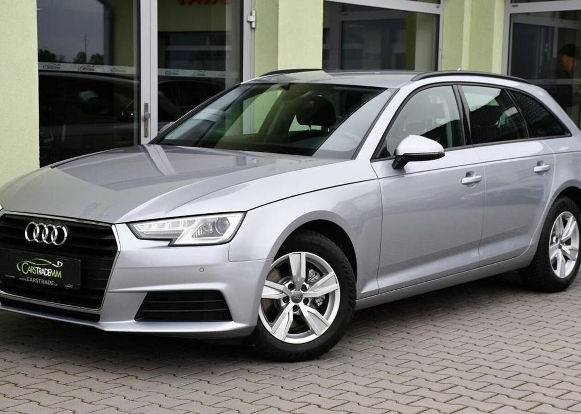 Audi A4 2.0TDi NAVI AUT.A/C PO SERVISE
