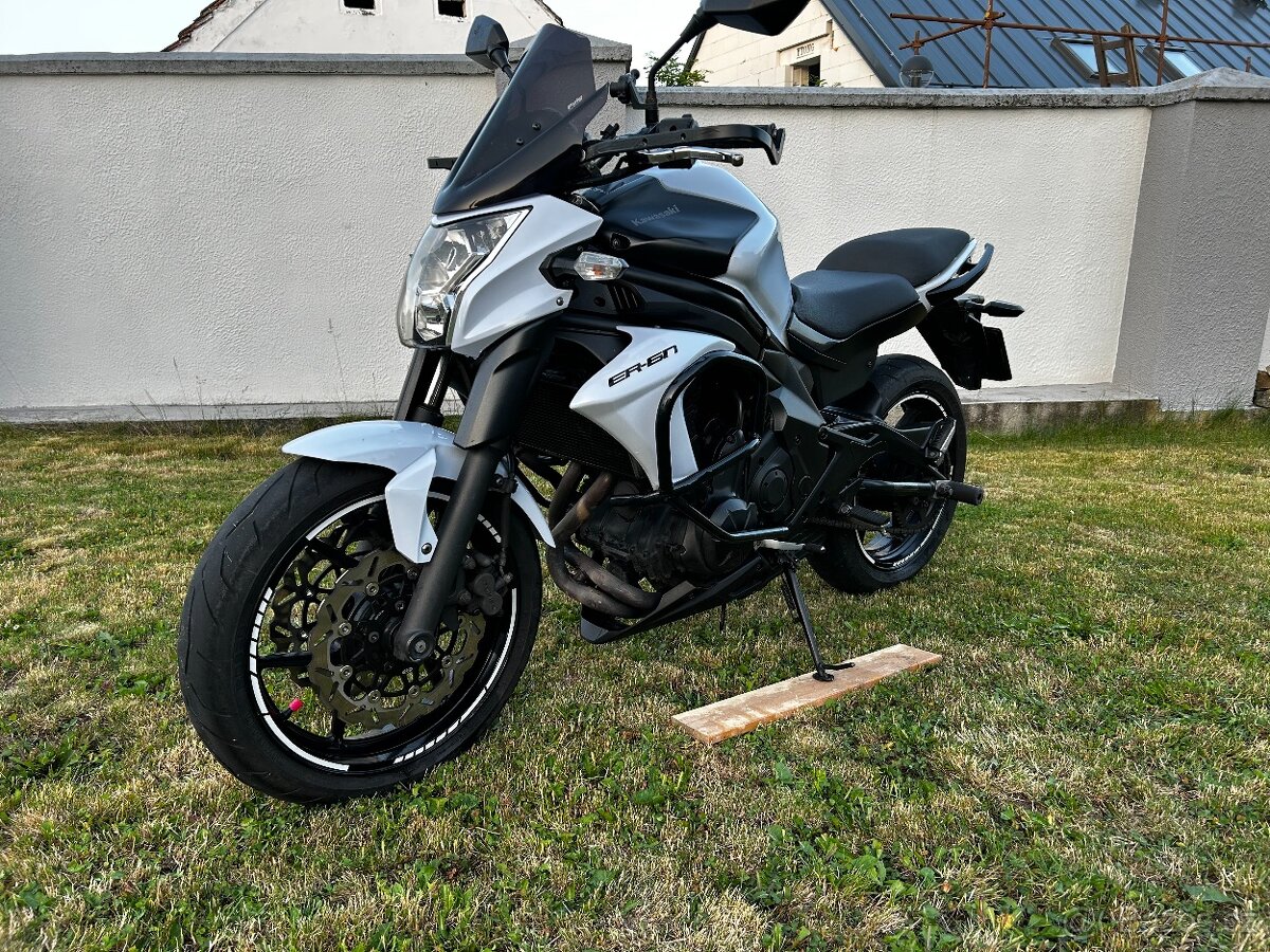 Kawasaki ER-6N 2012
