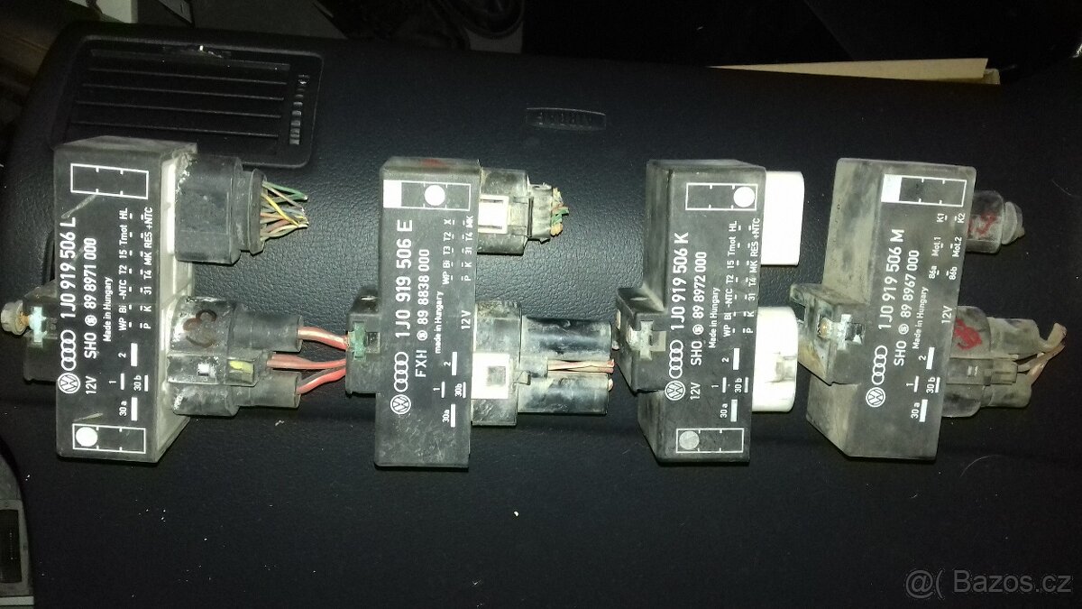 Škoda Octavia 1 I relé doběhu ventilátoru klimatizace