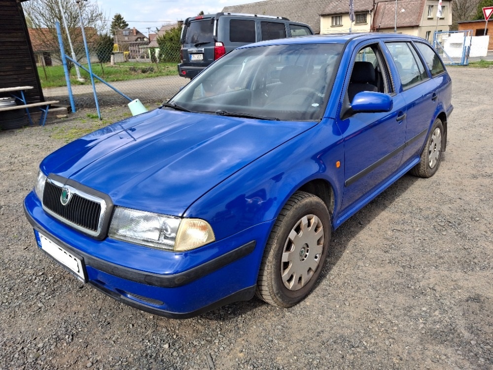 Škoda Octavia kombi 1,6i 16V