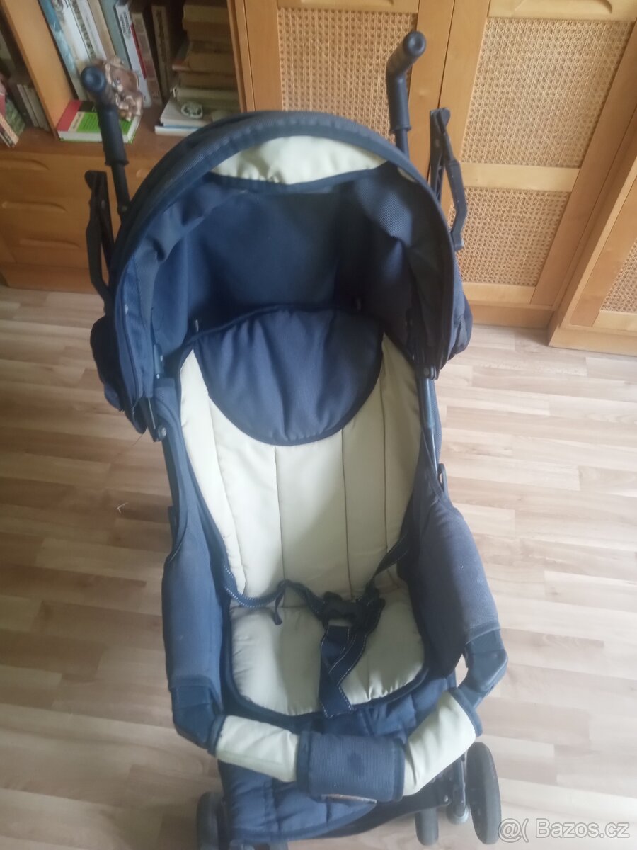 Kočárek na prodej