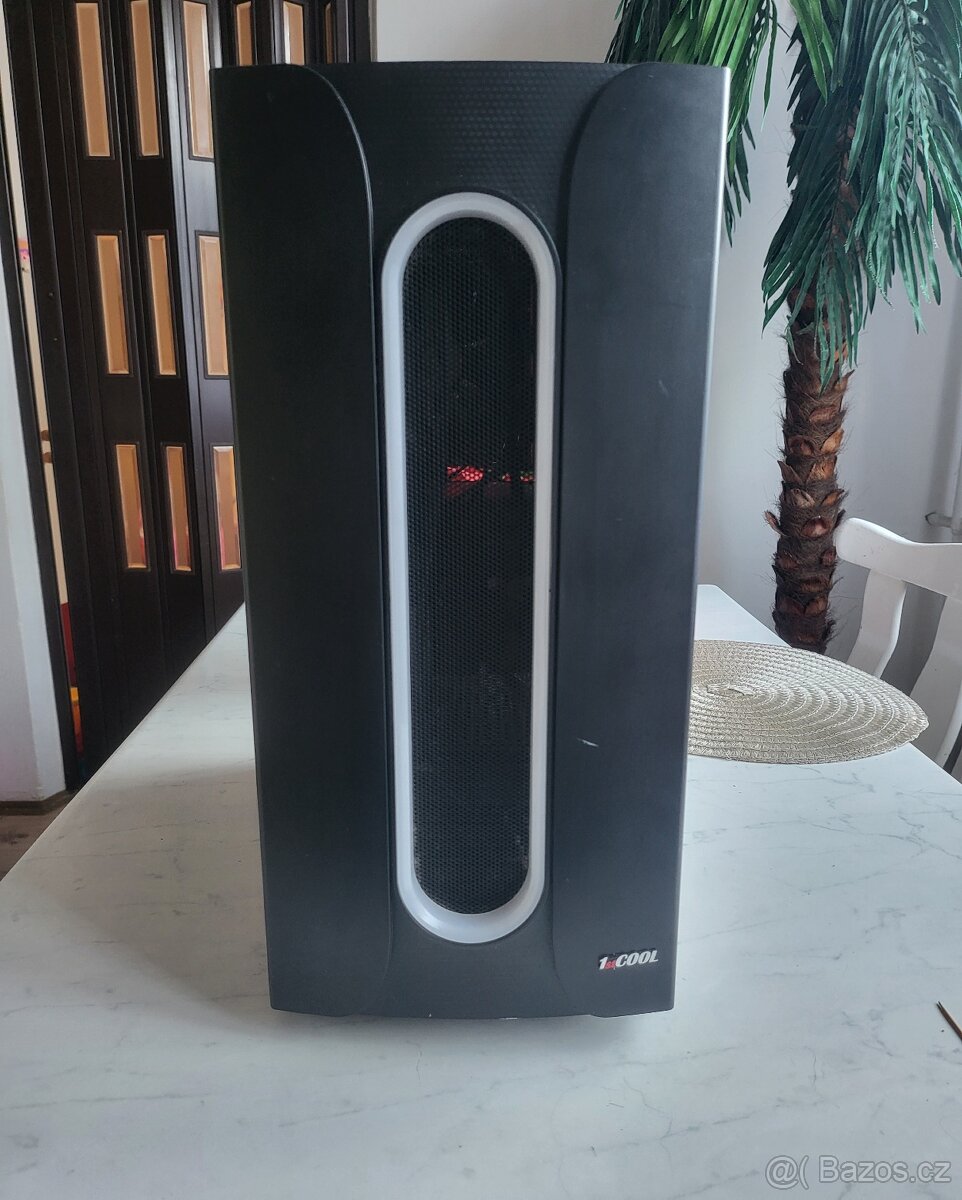 Herní PC i7-4771/32 GB RAM/ 512 GB SSD/ 4 TB HDD
