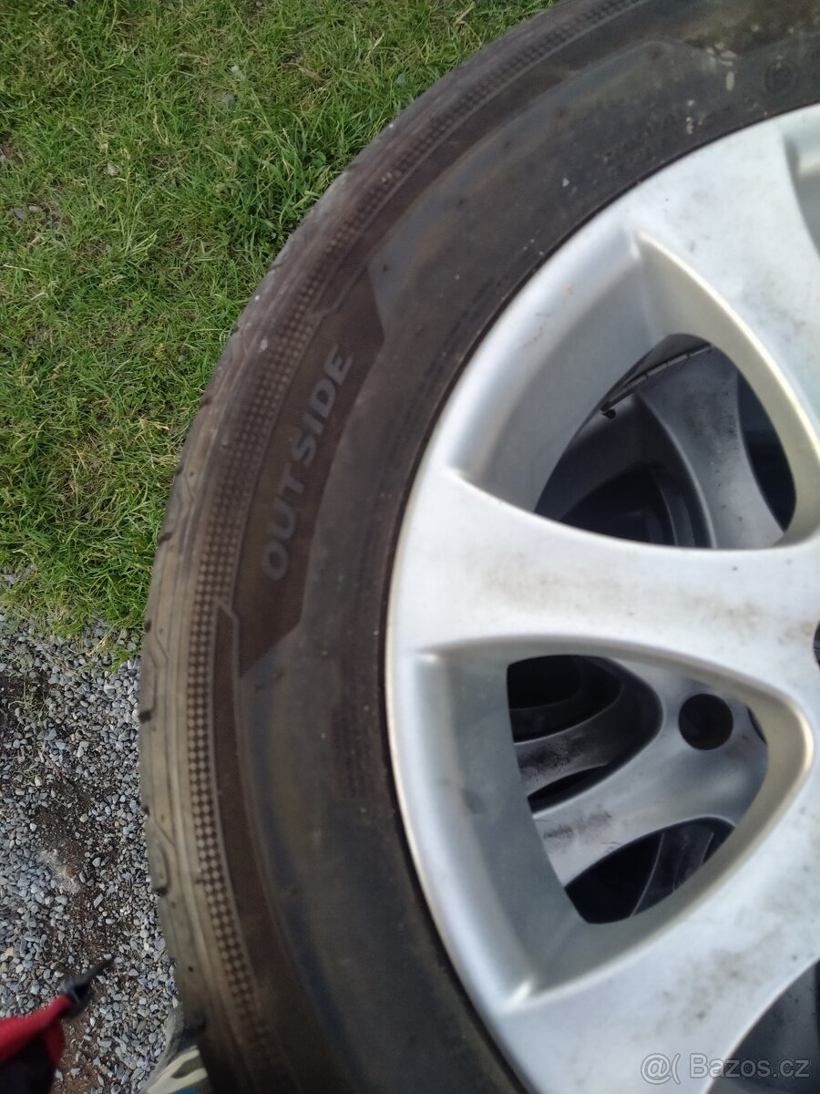 Letní pneu 195/60/R15