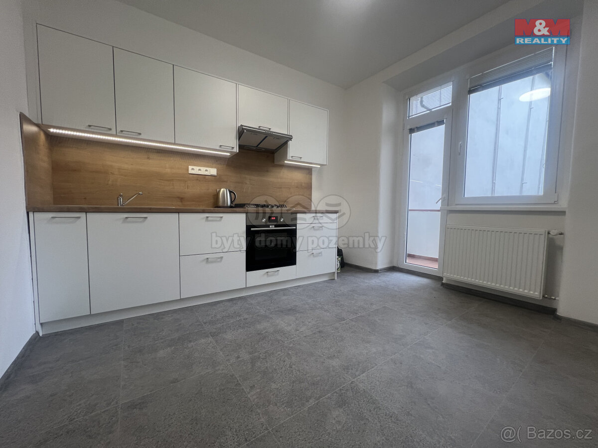 Pronájem bytu 3+1, 97 m², Písek, ul. Jungmannova