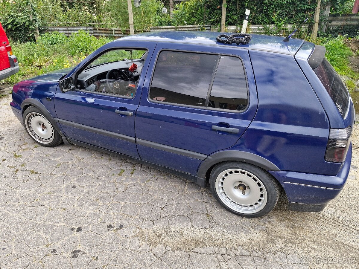 Volkswagen Golf 3