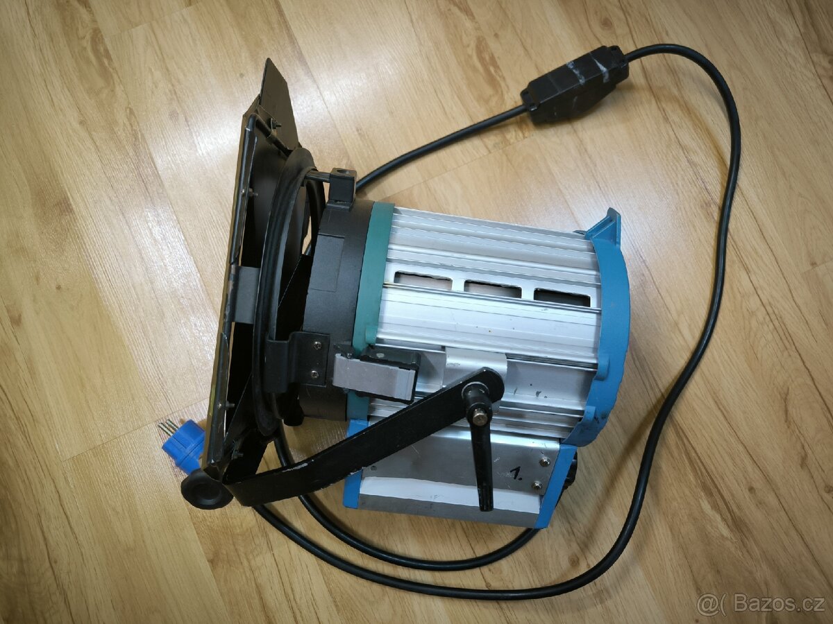 Studiové světlo 1000W