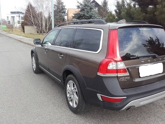 Volvo XC70 III 2015 veškeré náhradní díly z tohoto vozu