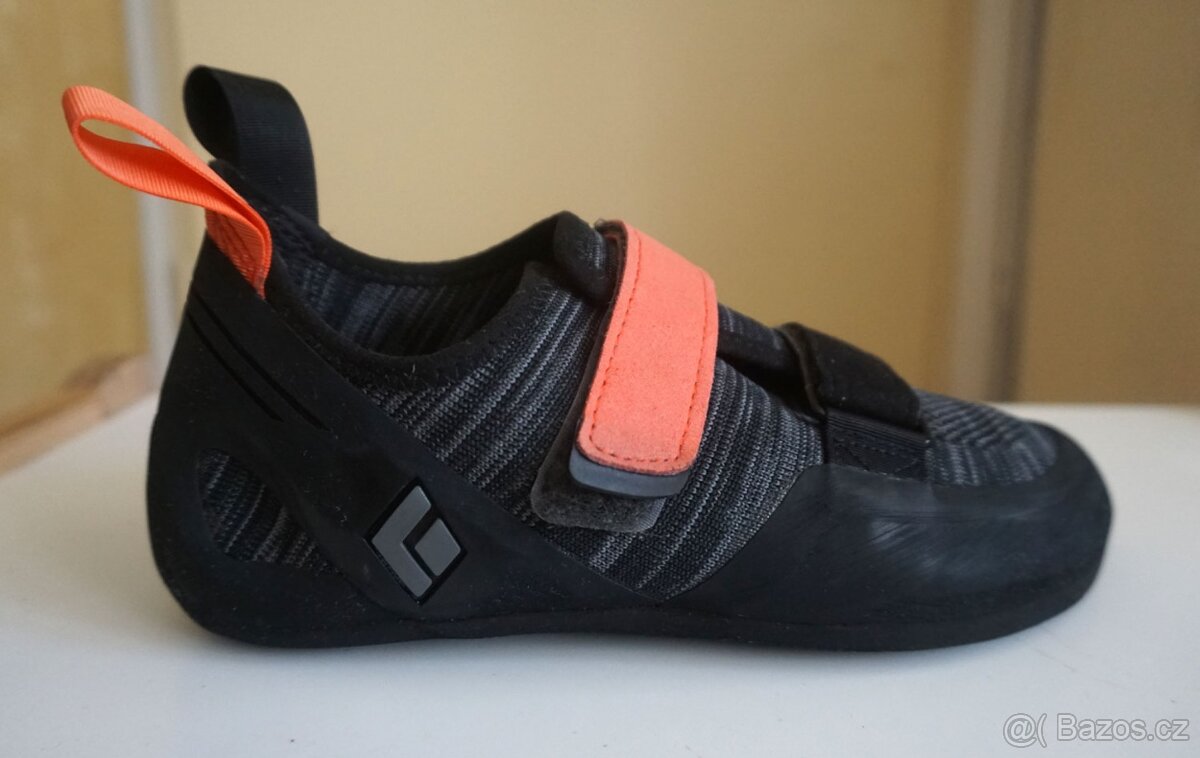 Nové dámské lezečky Black Diamond Momentum vel.41,5
