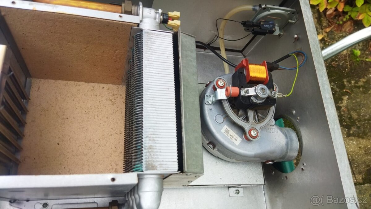 prodám používaný plynový kotel Protherm Tiger 12 KTZ