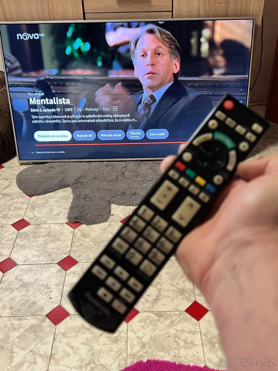 Televize Panasonic plně funkční úhlopříčka 130cm wifi,dálkov