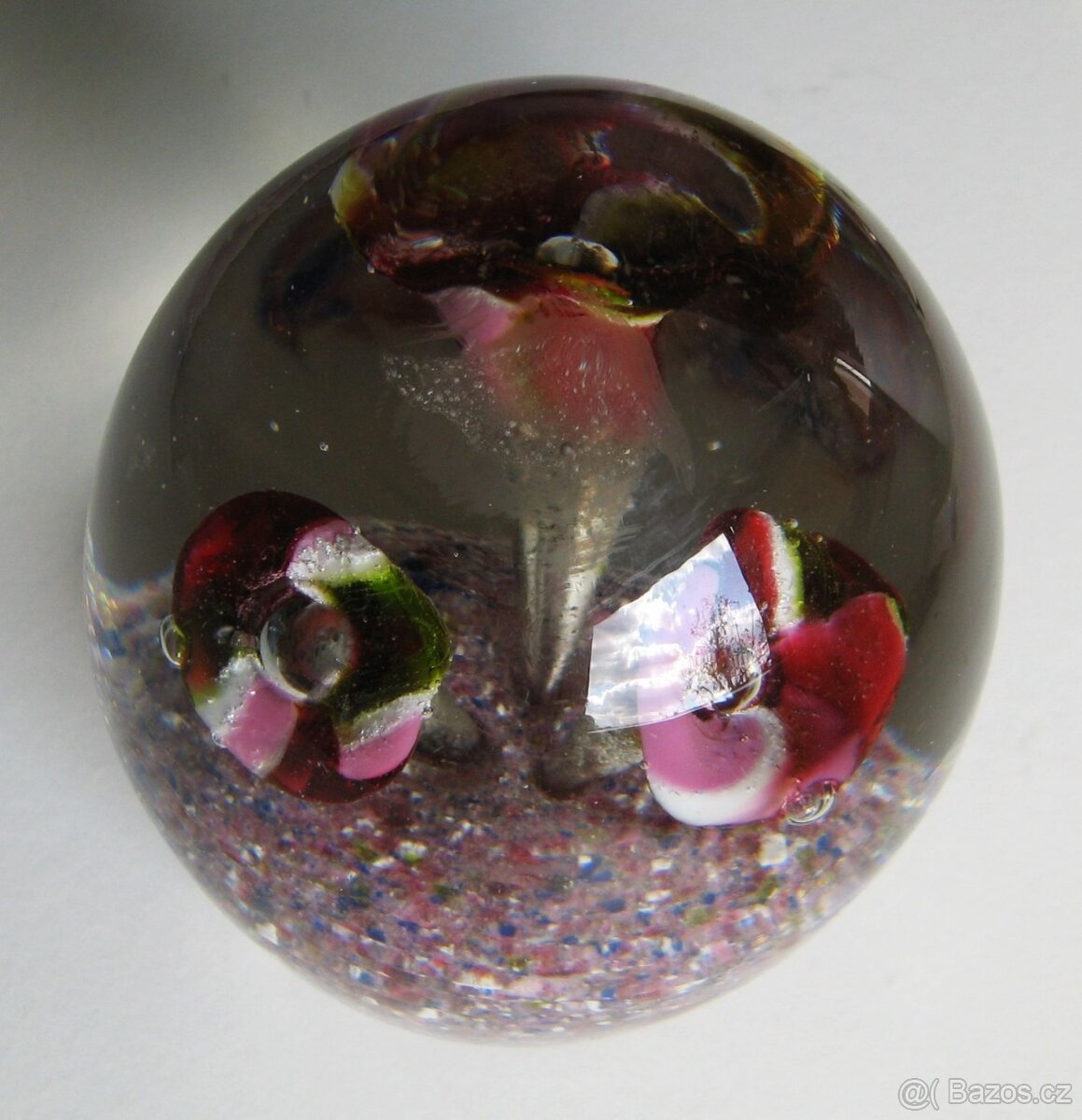 Staré skleněné těžítko