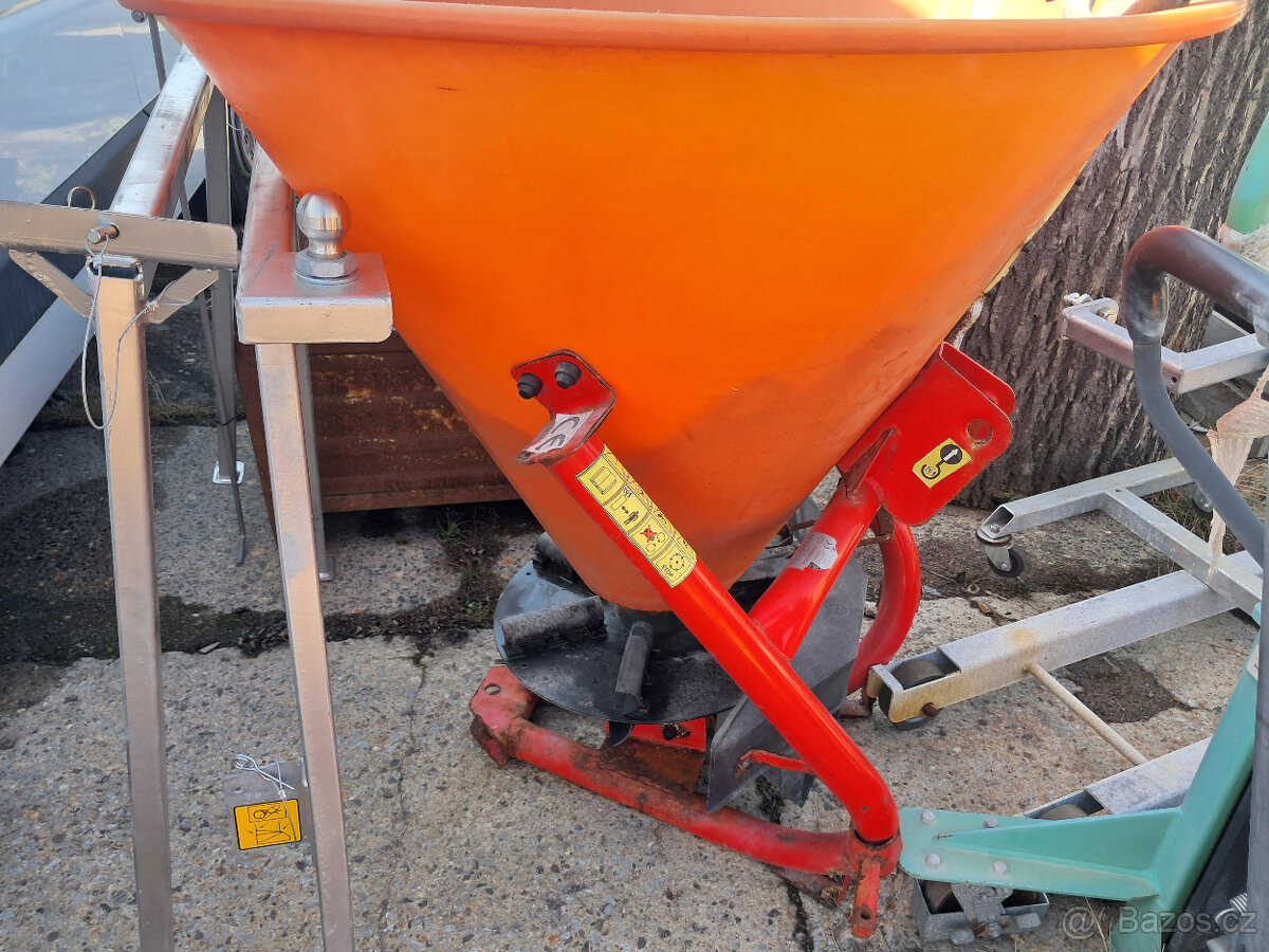 Rozmetadlo inertních materiálů