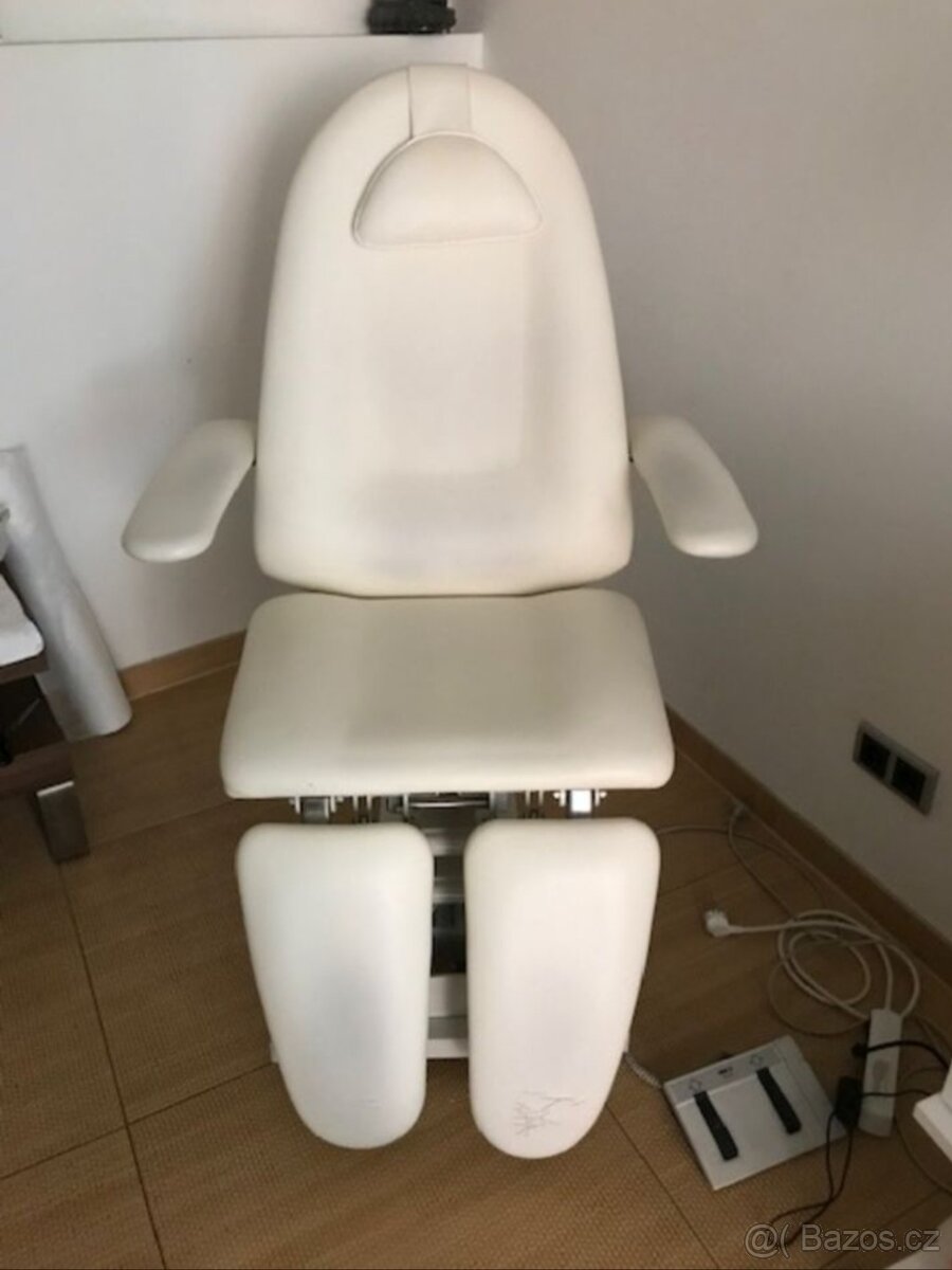 Elektrické Pedikérské křeslo  AKCE 1 motor