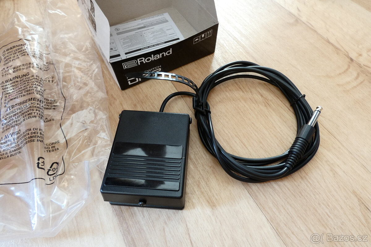 Sustain pedál ROLAND DP-2 nový