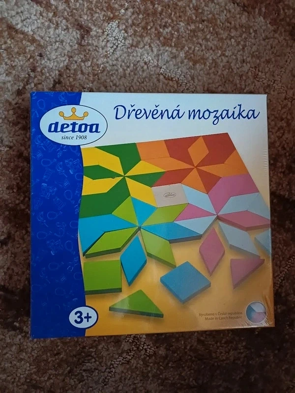 Mozaika barevná dřevěná