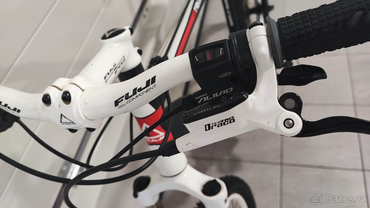 Fuji Nevada 1.0 LE 26 bile