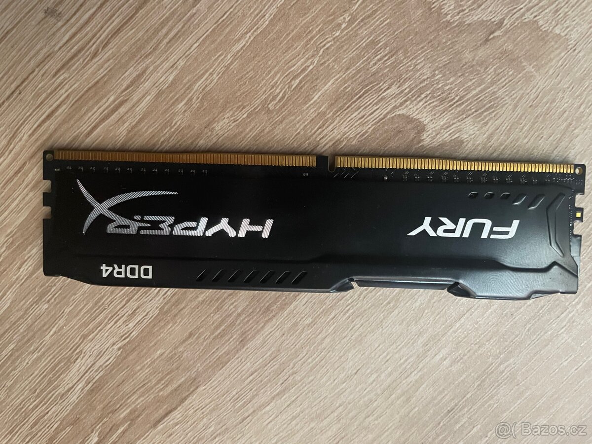 Rám ddr4 herní 4gb modul