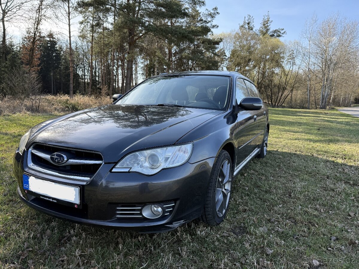 Prodám Subaru Legacy 3.0 R H6 kombi – 180 kW