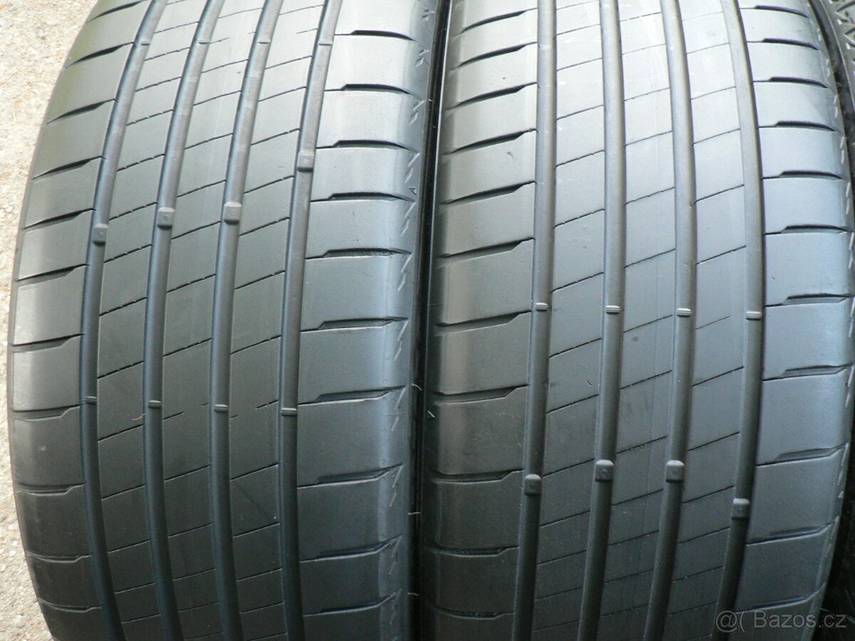 225 40 19 letní pneu R19 Bridgestone 225/40/19