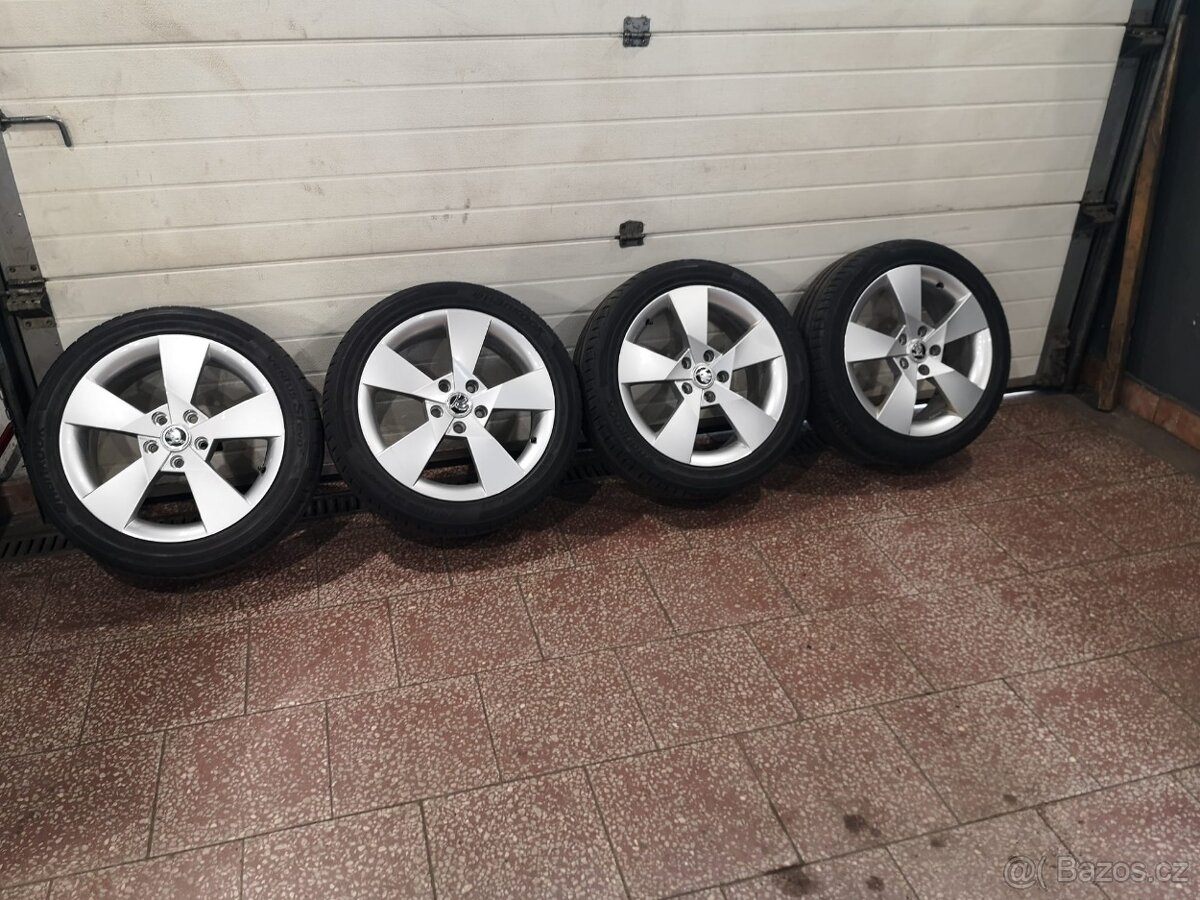Originální alu kola ŠKODA letní 225/45/17