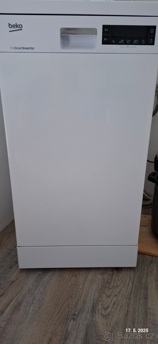 Myčka BEKO (zamluveno)