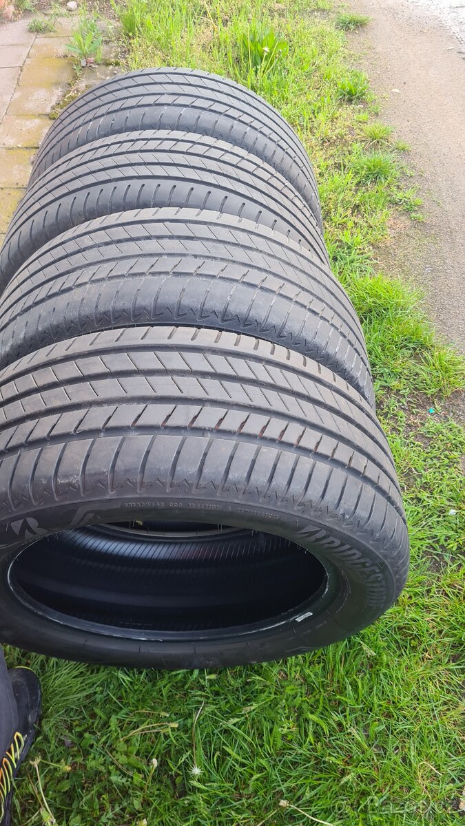 Letní pneu Bridgestone 265/50 R19