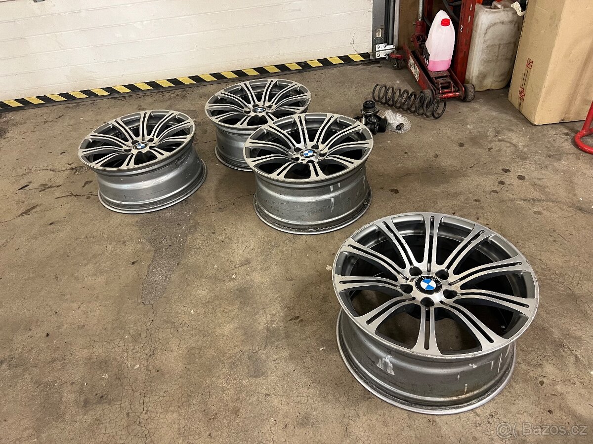 ALU kola BMW M3 E90 E92 E93