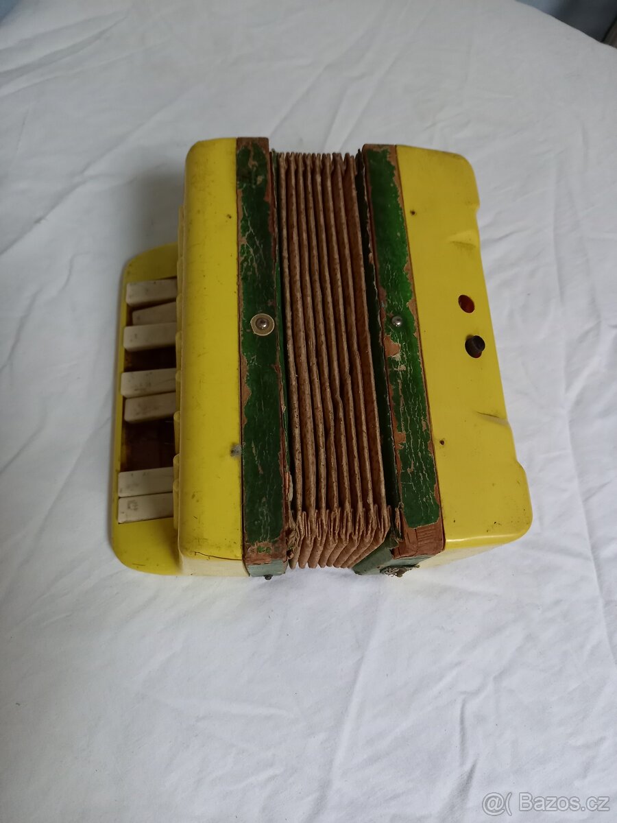 Retro hračka akordeon / harmonika