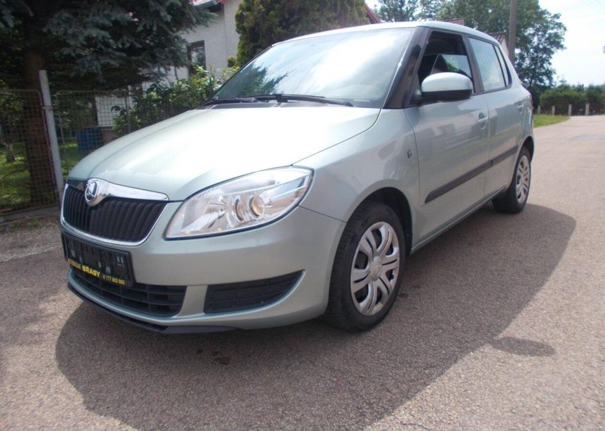 Škoda Fabia 1,2 TSI benzín manuál 63 kw