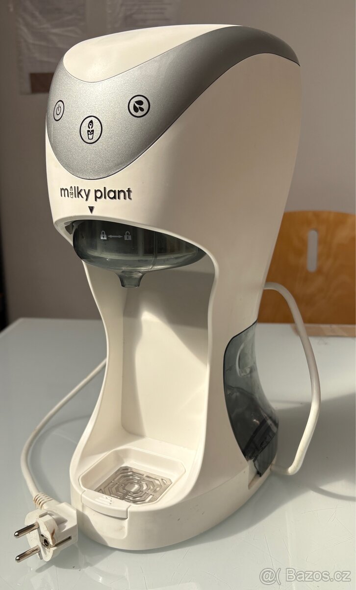Milky plant - výrobník rostlinného mléka