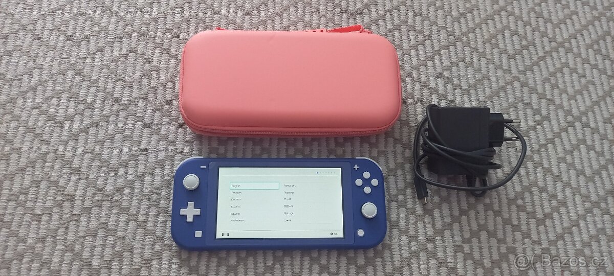 Prodám Nintendo Switch Lite