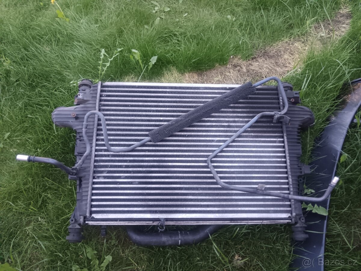 Chladičová stěna alfa Romeo 159 1.9 jtdm