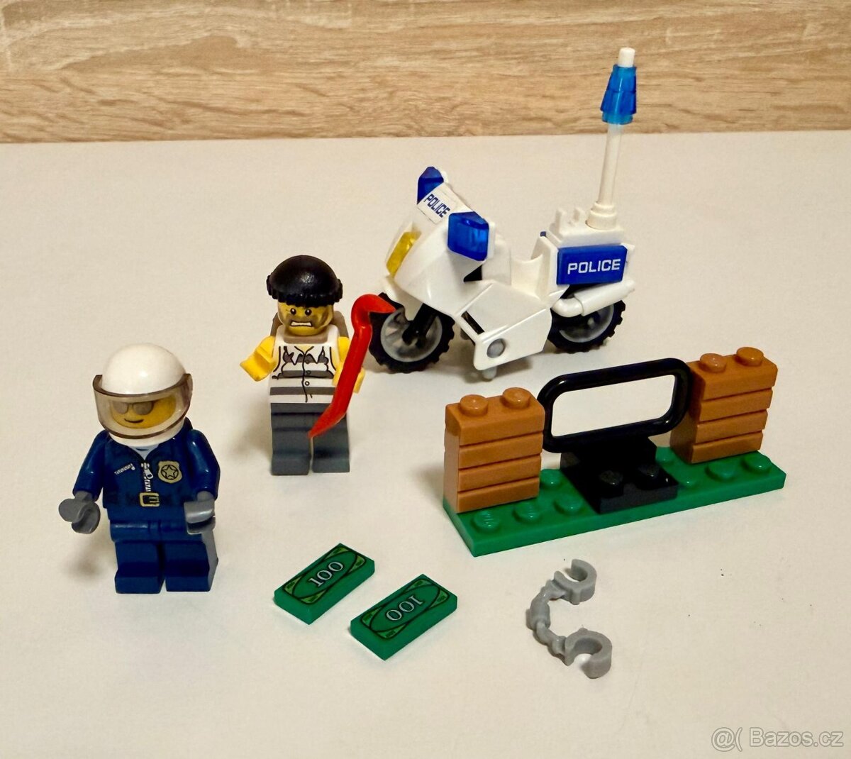 Lego City 60041 Pronásledování zločinců