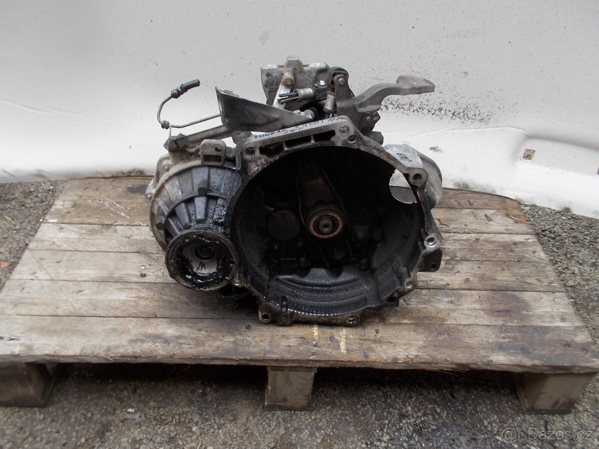 Převodovka VW Touran 1.9TDI 77kw JWP 6 rychl.