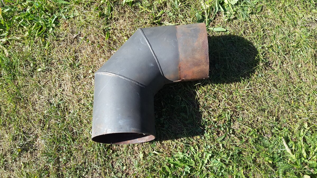 Koleno ke komínové rouře