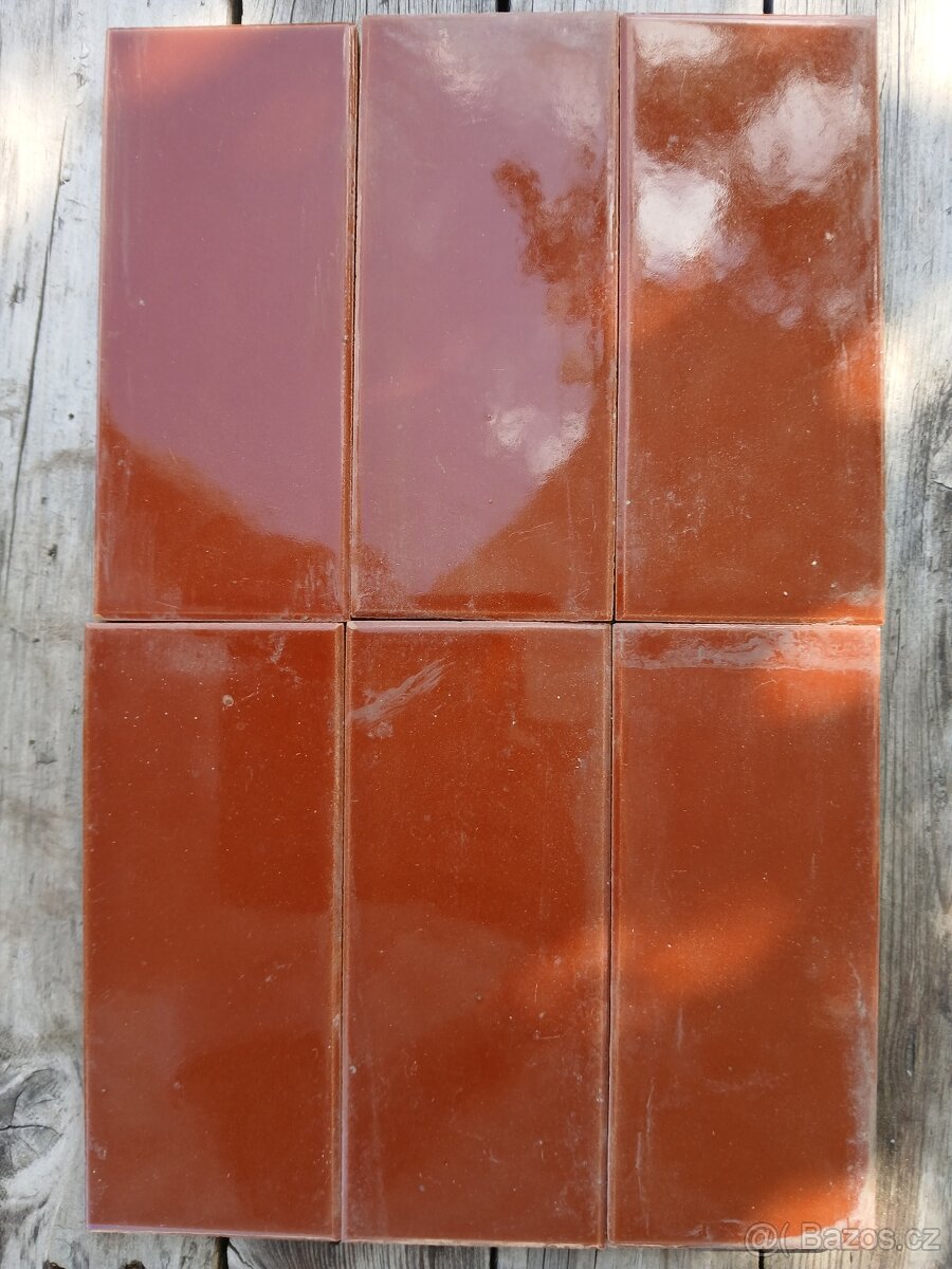 Dlaždičky 16.5x7cm 25ks